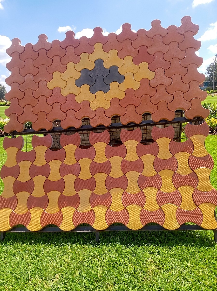 Eurocon Tile